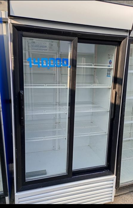Ветринные 2х двер холодильники