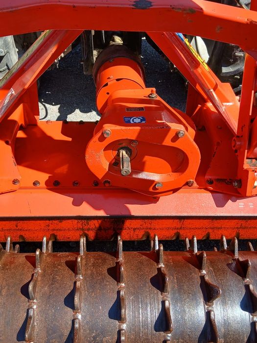 Freza rotativa de pământ kuhn HR 303 an 2001 de 3 metri m