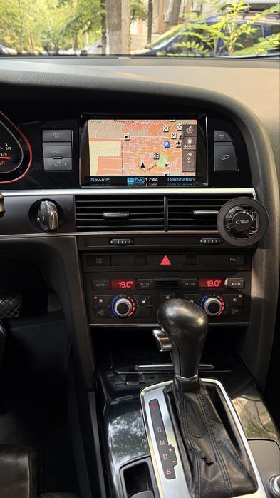 Vand Audi A6 Quattro 2.7TDI automat