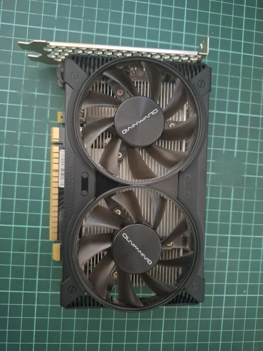 Продам видеокарту gtx 1650