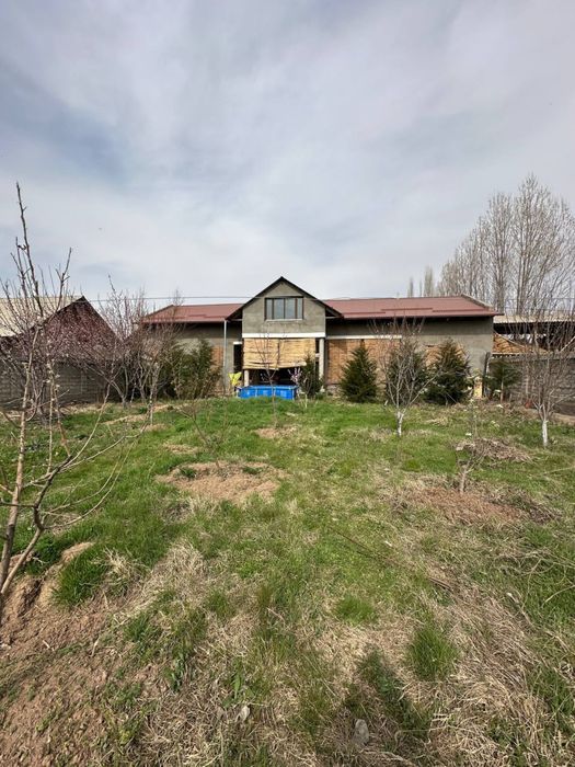 Sotiladi holati yengi pishiq g’ishtdan qurilgan