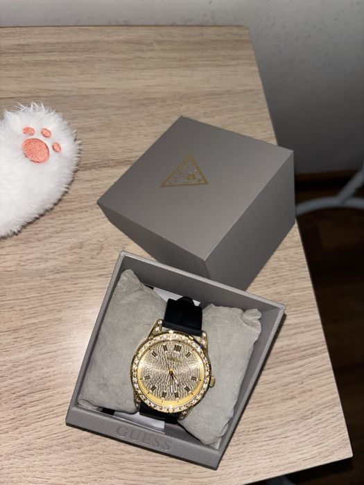 Дамски Часовник Guess