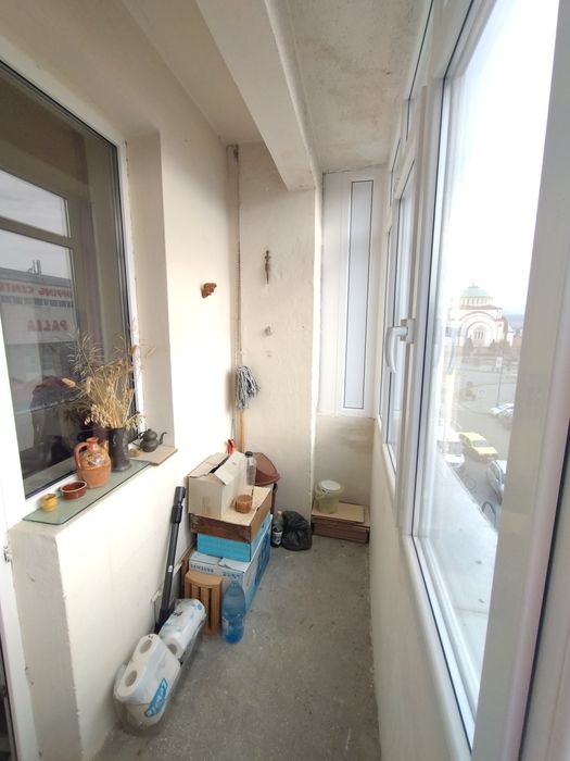 Apartament 2 camere semidecomandat