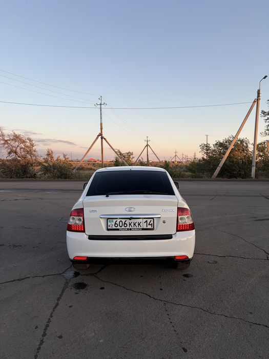 Продам Лада приора 2