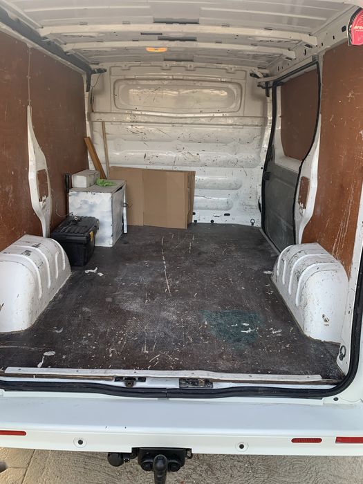 Transport marfa duba 3.5 T