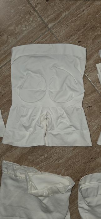 Pantaloni / ciorapi / modelatori/ shapewear