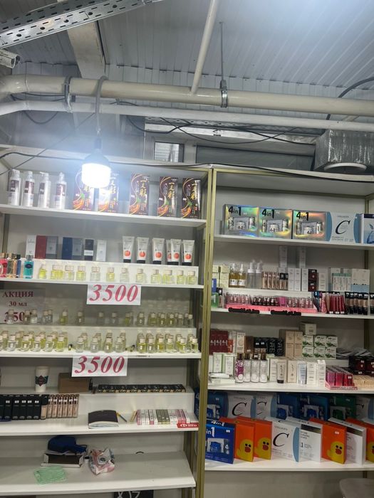 Продам витрину,тд Астана