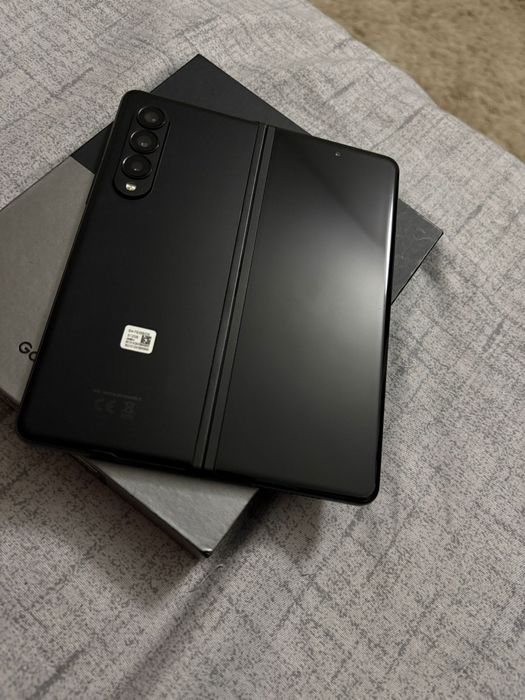 Samsung Galaxy Z Fold 3 5G - 512GB / 12GB RAM - NOU (Desigilat) - Impe