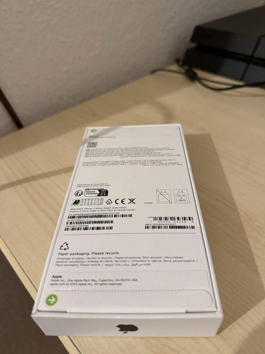 IPhone 17 / 256 GB Black - Apple Гаранция