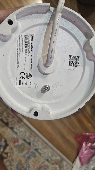 Видеокамеры HIKVISION