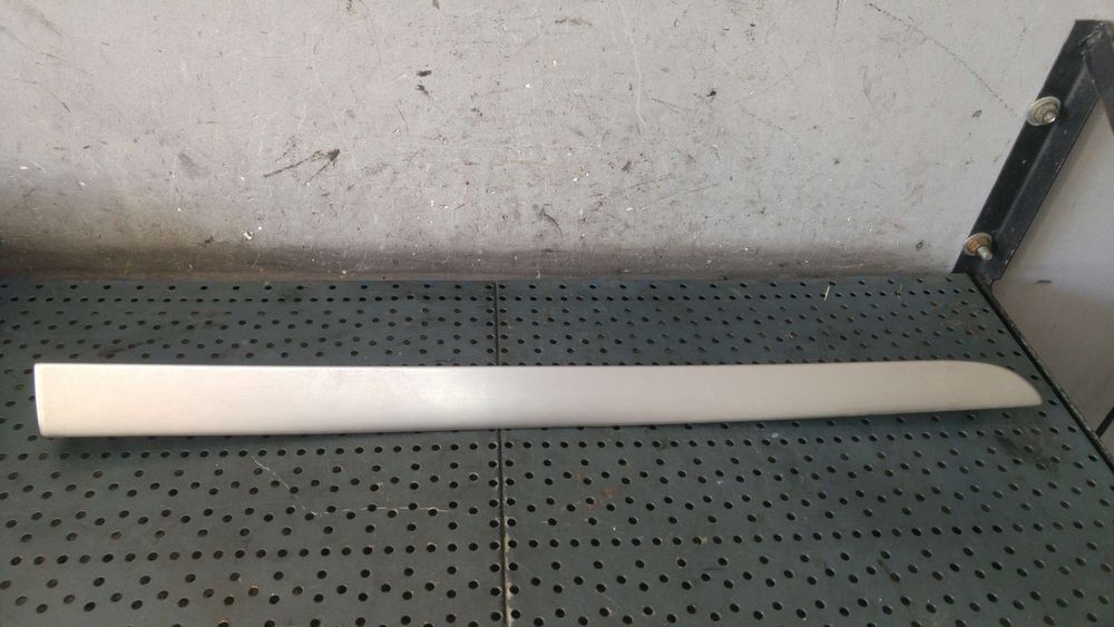 Decor lateral usa stanga spate audi a4 b7 8ec 8e0967419
