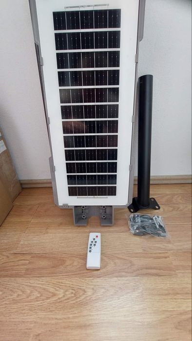 Lampă solară stradală LED 3000W
