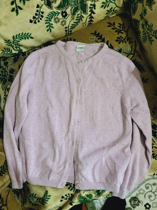 Продам пакет вещей на девочку 6-7л