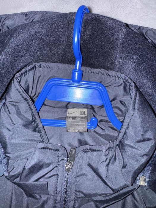 Спортно Яке Nike