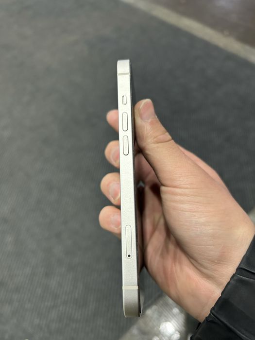 iPhone 13, Айфон 13 86/128 без ремонта
