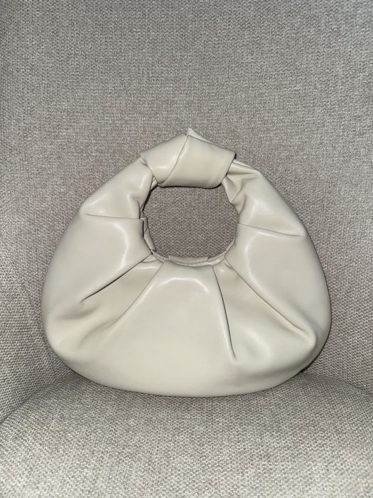 Дамски несесери, чанти и ранички