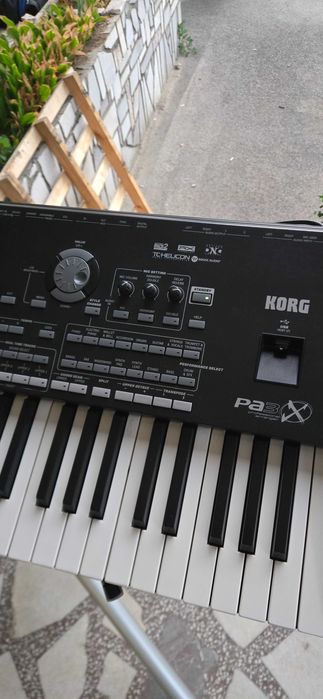 Korg Pa3x,256 ram
