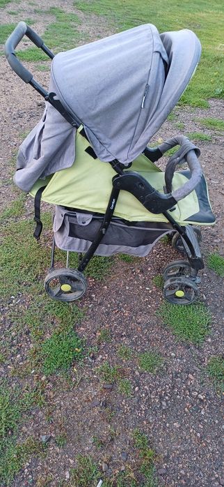 Детская коляска.