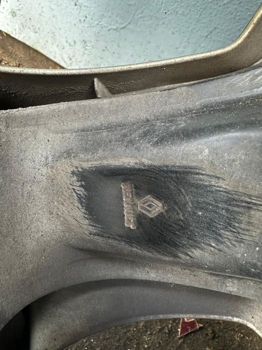 Шины зимние Matador