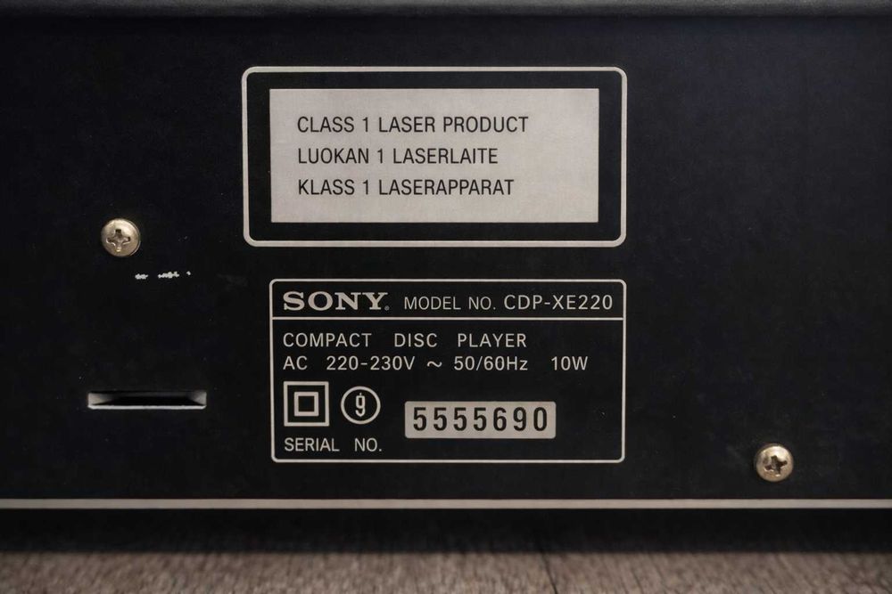 Sony CDP-XE220 CD Player – Optical Out, High Density DAC
