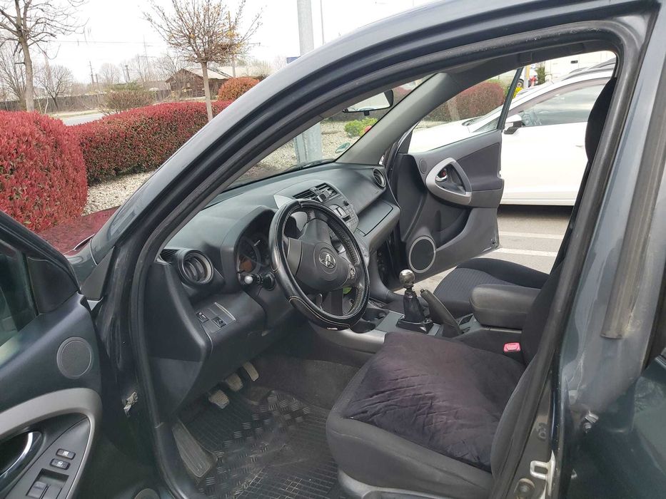 Toyota RAV4 2,2 D-CAT, 4x4, 176CP, an 2006 vânzare sau schimb