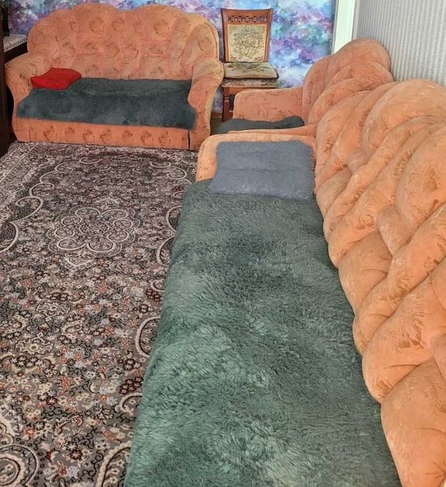 Мягкий уголок тройка