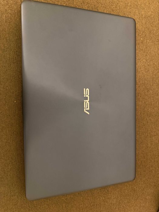 Laptop Asus Intel i7-8550U