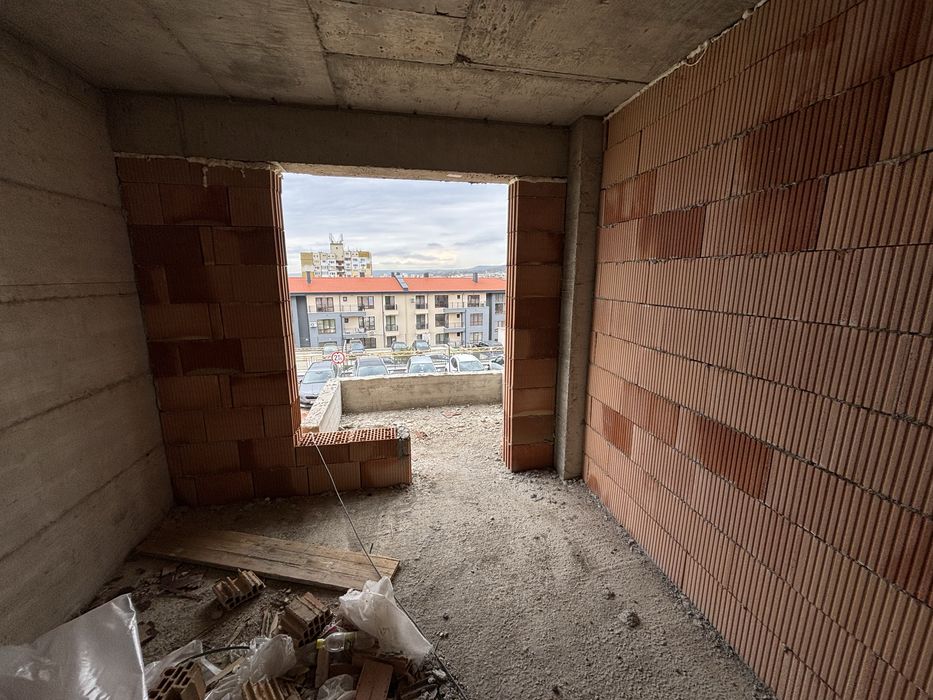 Двустаен апартамент м-ст Пчелина