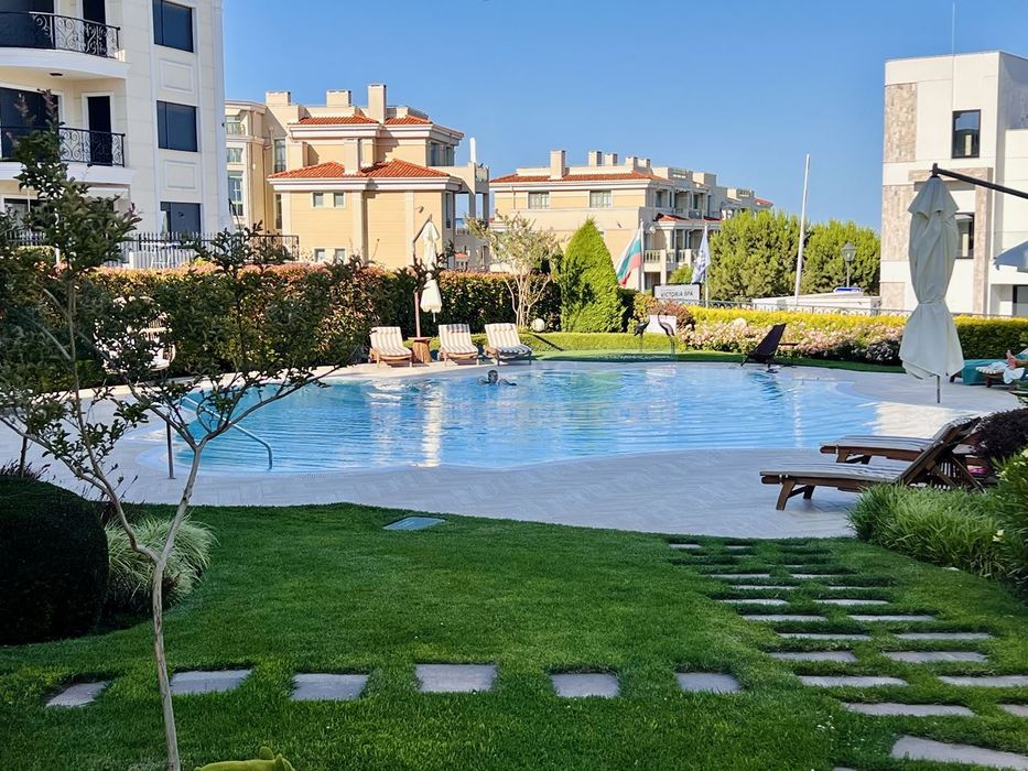 Дава се под наем Двустаен апартамент в Черноморец - 75 кв.м за 1595.79 € - Снимка #10