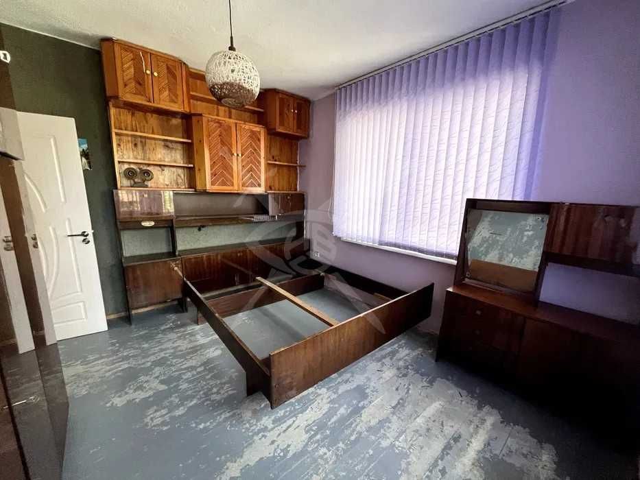 Продава се Къща в Карлово - 218 кв.м за 895 €/кв.м - Снимка #10
