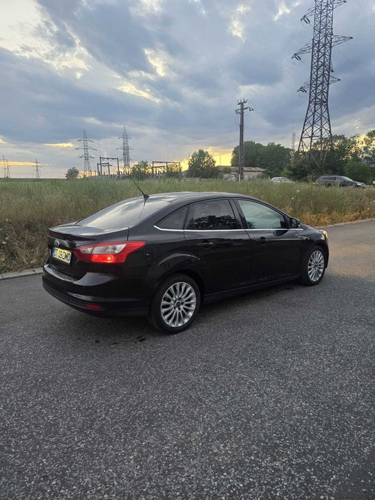 FORD Focus 2011 — imagine 3