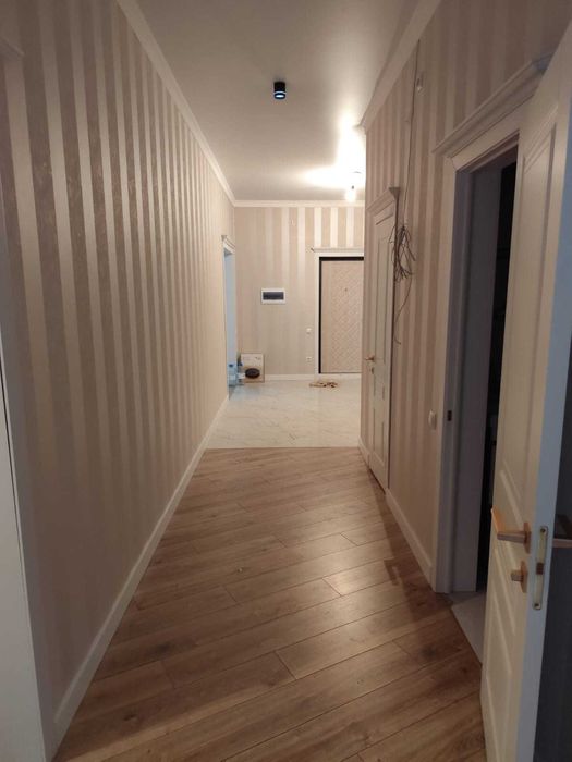 Продам 4х комнатную квартиру