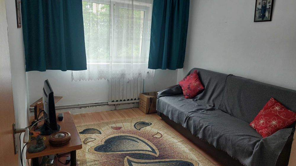 Propritar vand apartament cu 4 camere Timisoara