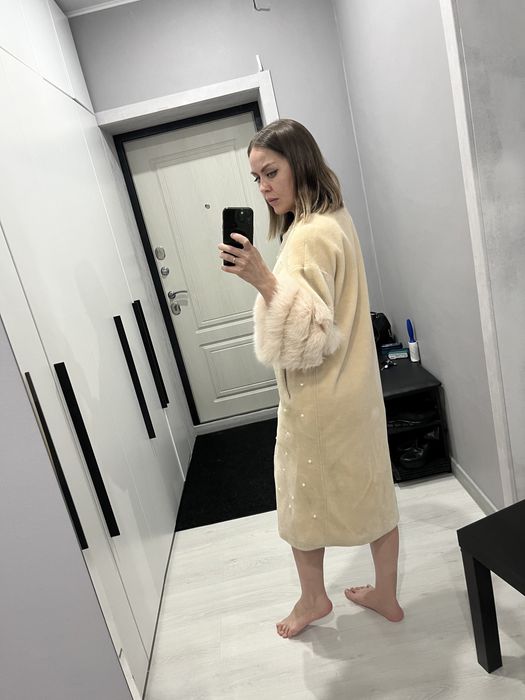 Продам эффектную искусственную  шубу