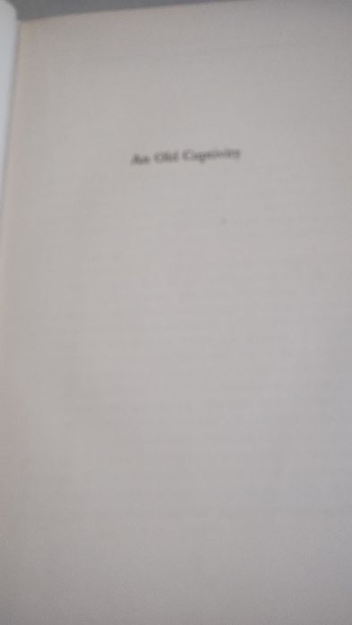 Книга An old captivity