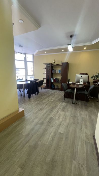 Продается здание в городе