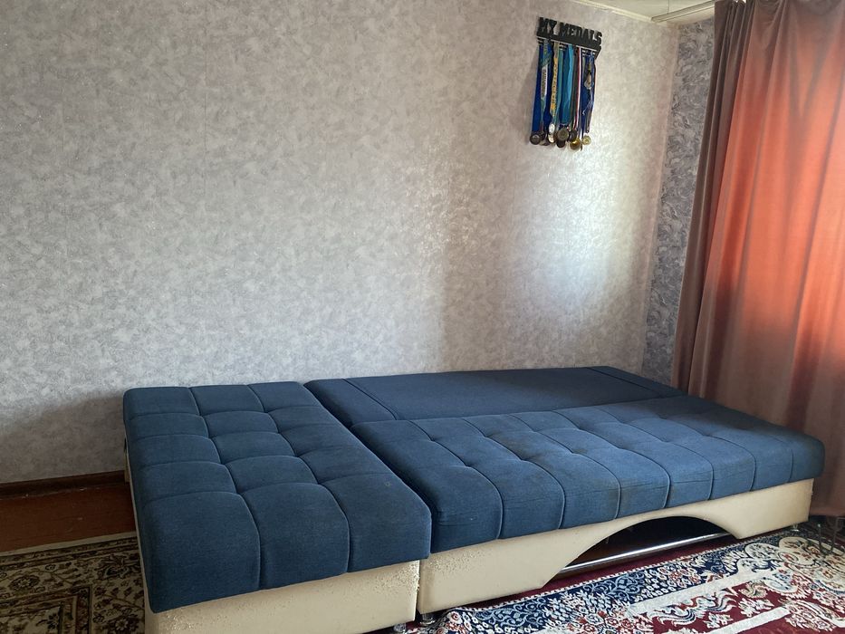 Продам не плохой Диван