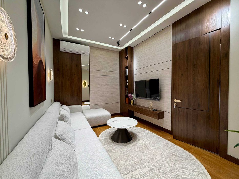 Продаётся 2в3 комнатная квартира в ЖК Parkwood  2/3/12