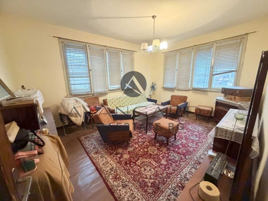 оф.25192 Етаж от къща до УМБАЛ Пълмед