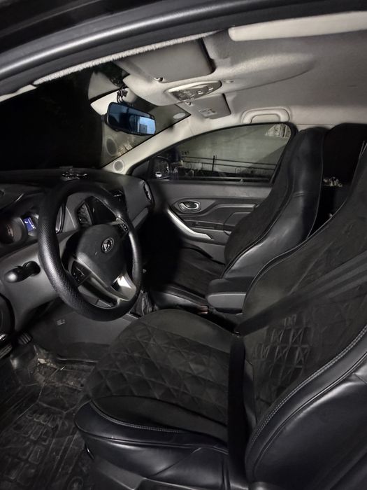 Lada Xray cros 2021 aftomat