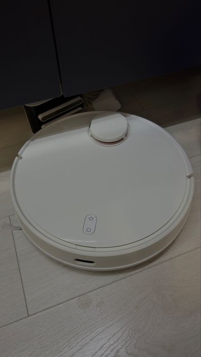 Продам Робот-пылесос Xiaomi