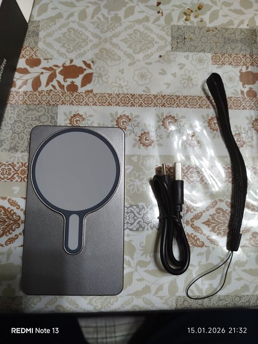 Magnetic Selfi Screen