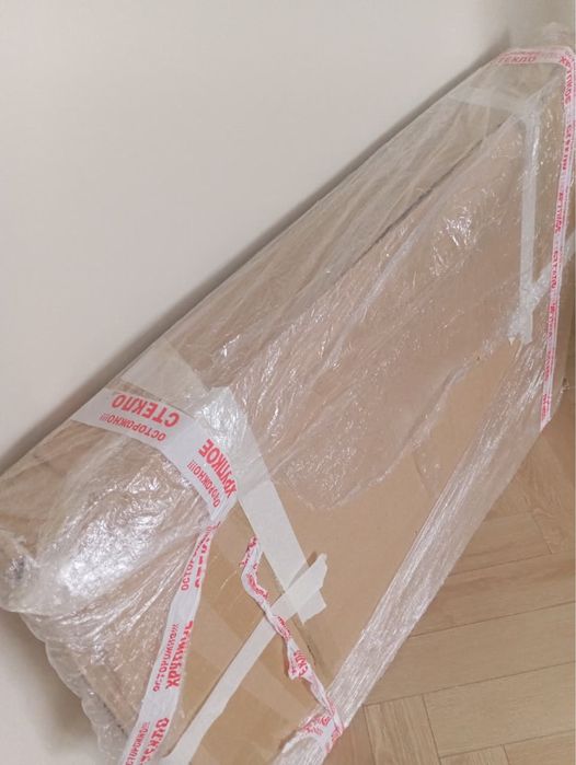 Продам новый Кухонный стол