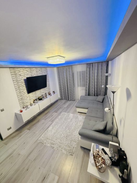 Vand apartament 2 camere