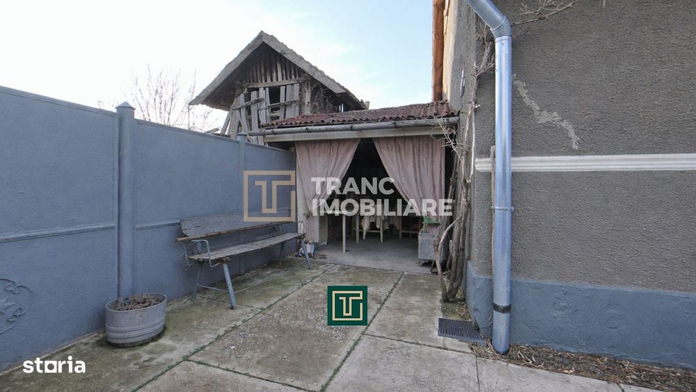Casă cu 5 camere și teren de 1508 mp în Cermei, jud. Arad