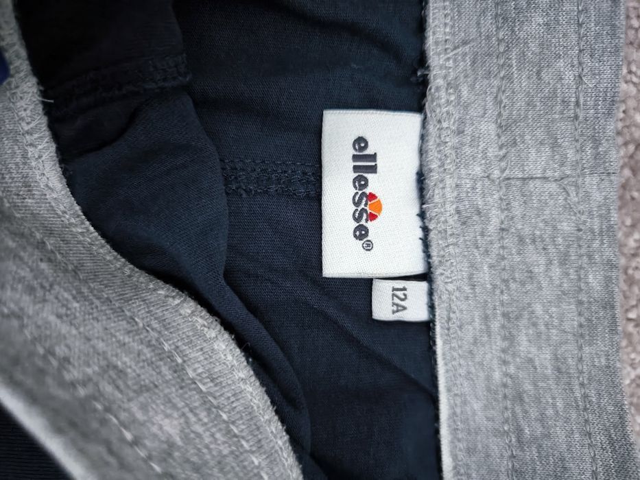 Pantaloni scurți Ellesse 12 ani