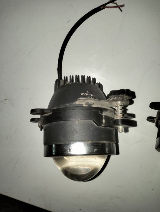 Противотуманные фары