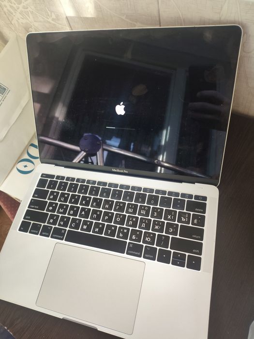 Macbook pro 8/128 + magic mouse 2