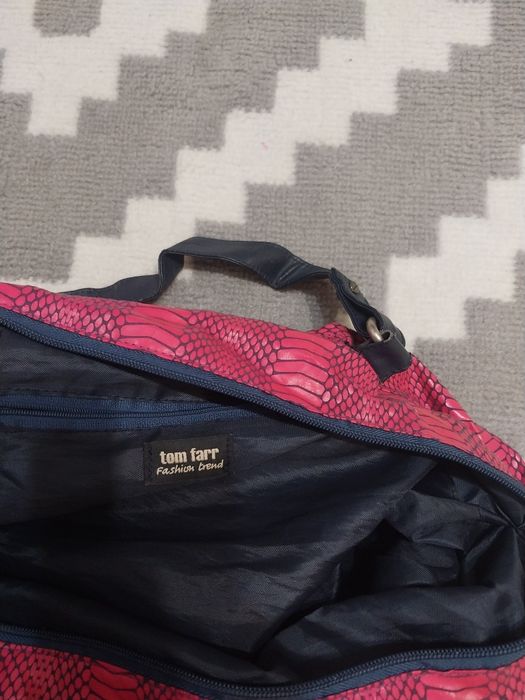 Всё за 4000 пакеты вещей.