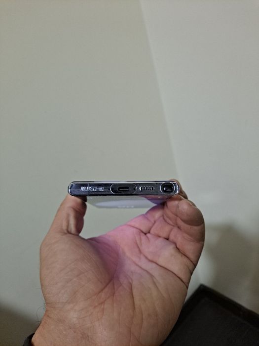 Samsung s23 ultra satiladi